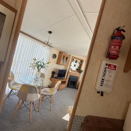 假日公园 District Caravan